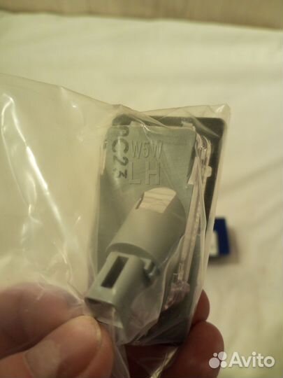 Фонарь подсветки номера Solaris 925011M400