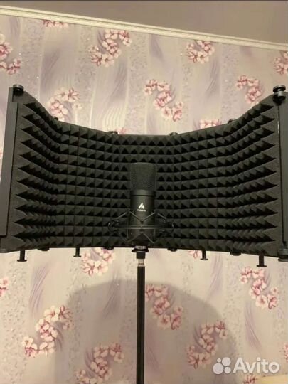 Микрофонная стойка (новая)