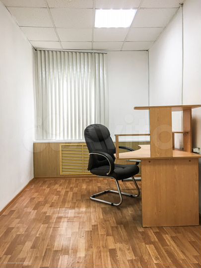 Офис, 700 м²