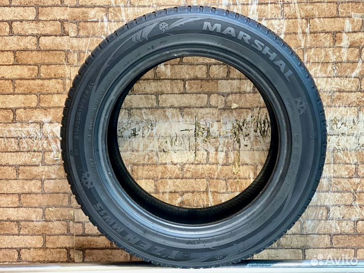 Marshal I'Zen MW15 215/55 R16