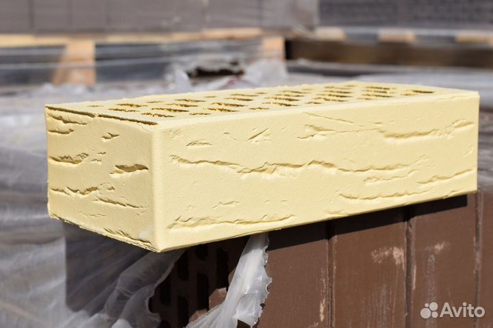 Кирпич лицевой пустотелый