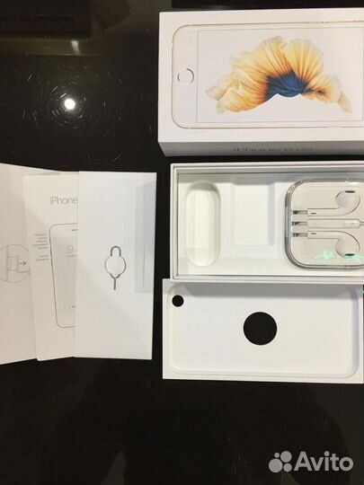 iPhone 6S, 32 ГБ
