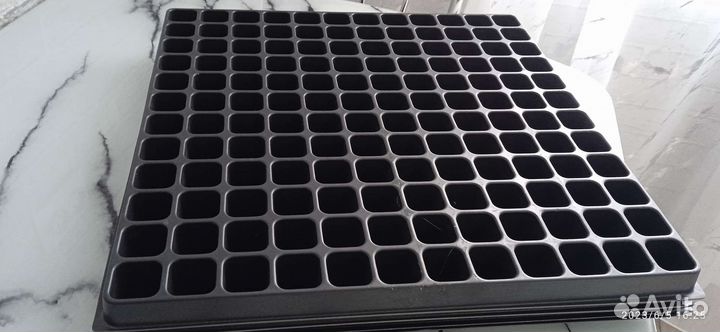 Ячейки для рассады