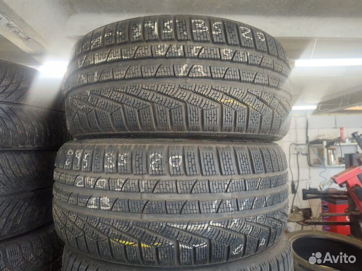 Pirelli Winter Sottozero 240 Serie II 245/35 R20