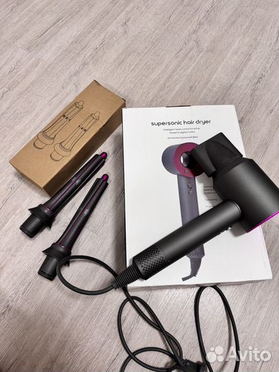 Фен стайлер (аналог dyson)с насадками для локонов