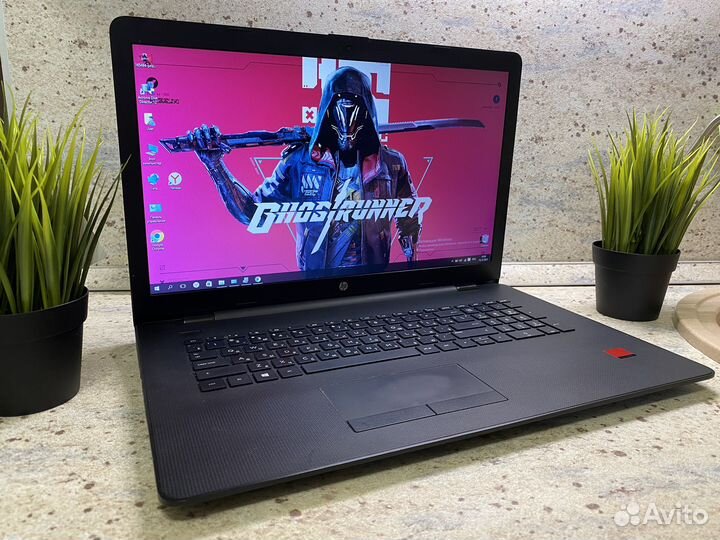 Большой ноутбук HP 2 видеокарты