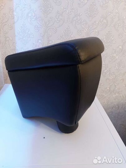 Подлокотник форд экоспорт