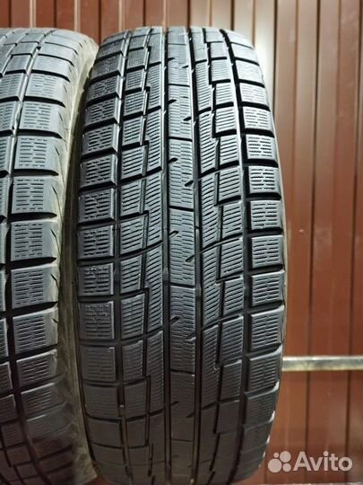 Yokohama Ice Guard IG30 215/60 R17 96Q