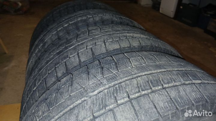 Bridgestone Blizzak Revo GZ 205/55 R16