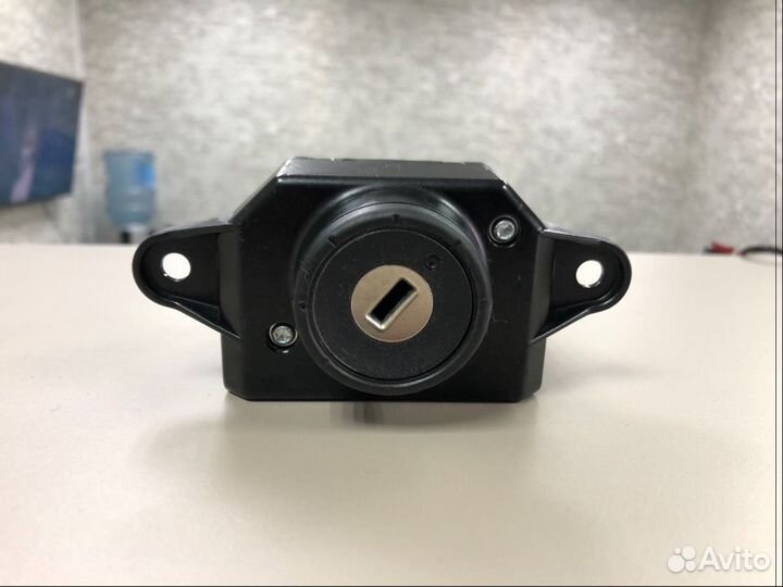 Замок зажигания 4F0909131C audi A6 C6 4F