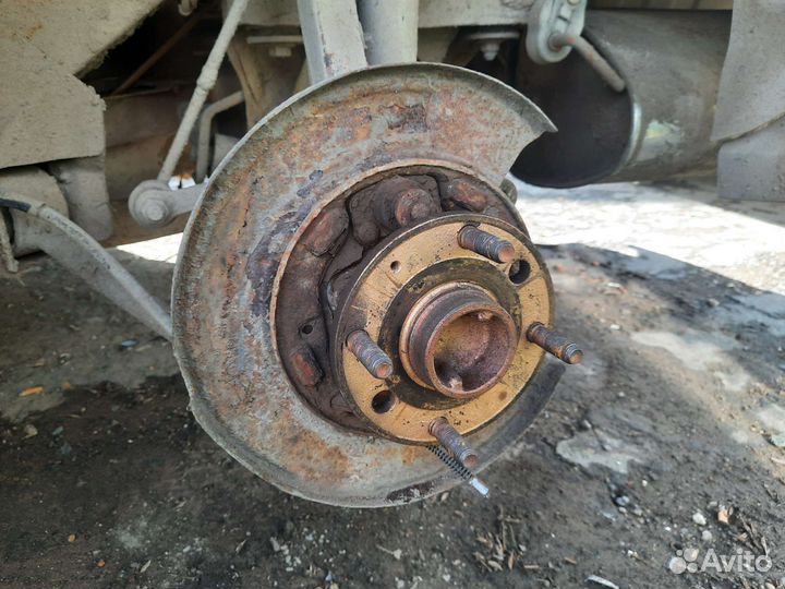 Щит опорный задний Chevrolet epica