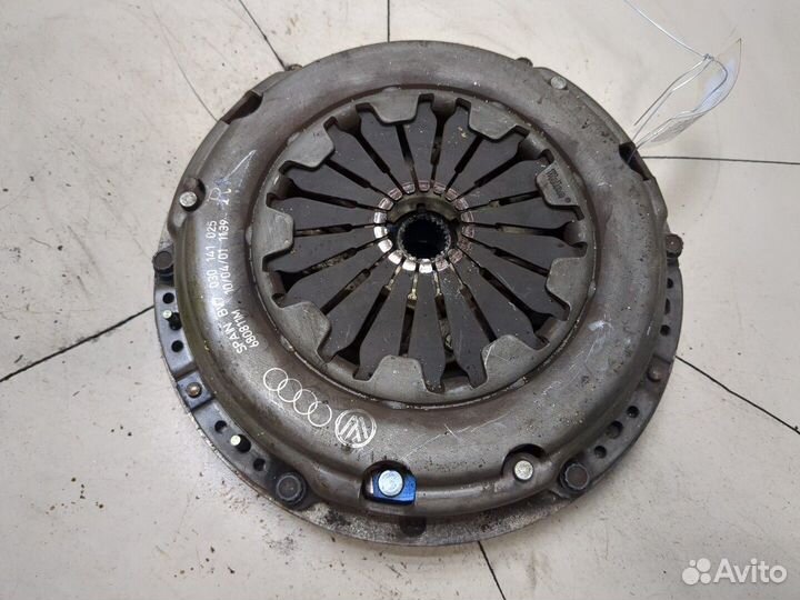 Маховик Volkswagen Polo, 2001