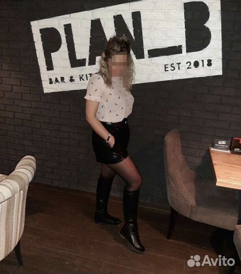 Кожаные шорты женские