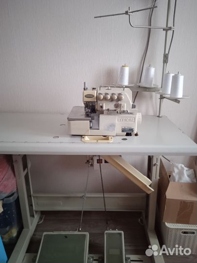 Оверлок 4-х ниточный промышленный