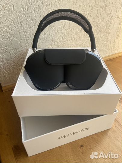 Наушники AirPods Max новые