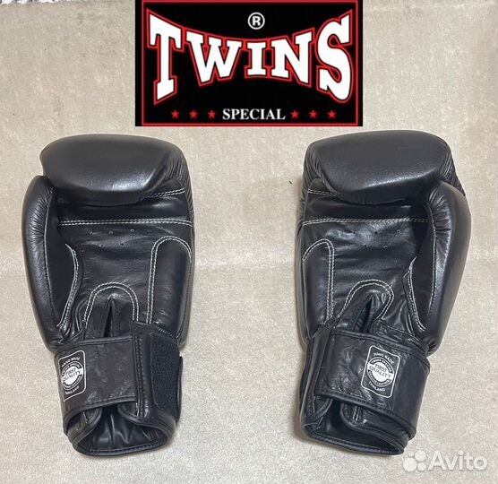 Боксерские перчатки twins кожа