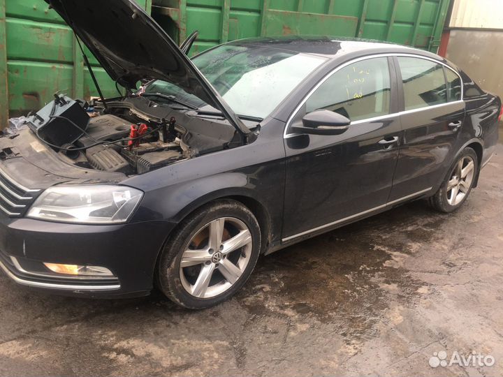 Дверь передняя левая Volkswagen Passat B7