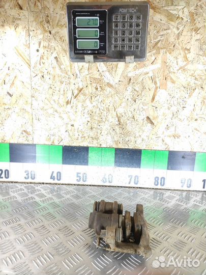 Суппорт задний правый Vito 1996-2003