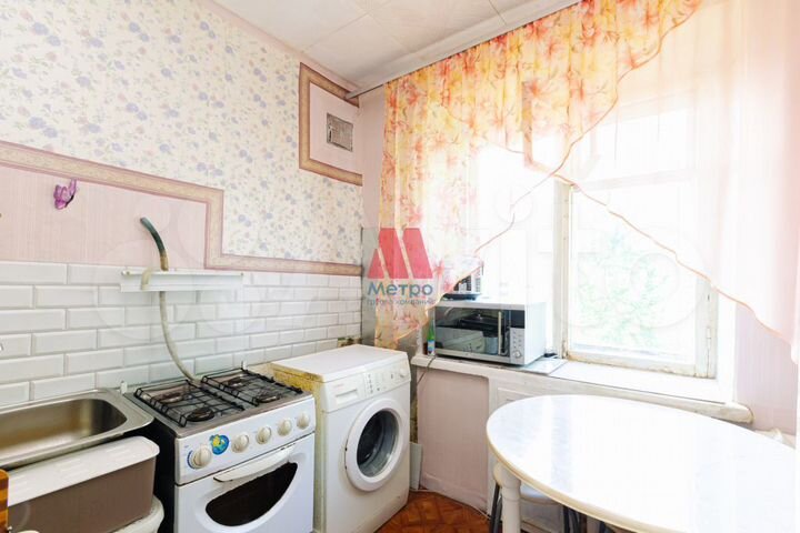 2-к. квартира, 45 м², 5/5 эт.