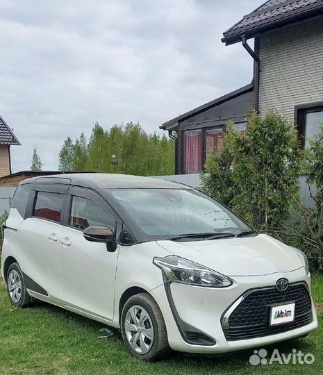 Toyota Sienta 1.5 CVT, 2019, 25 000 км