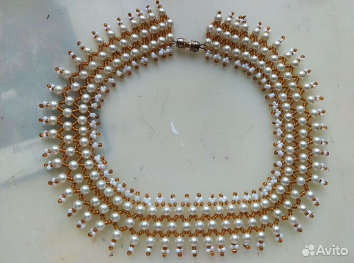 Колье из бисера