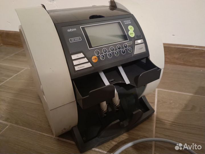 Счетчик денег банкнот