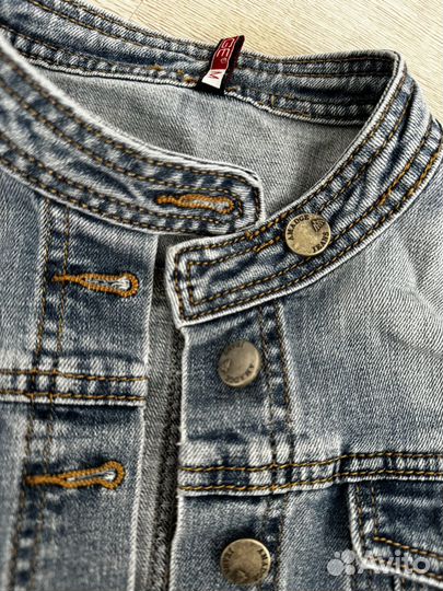 Джинсовая куртка