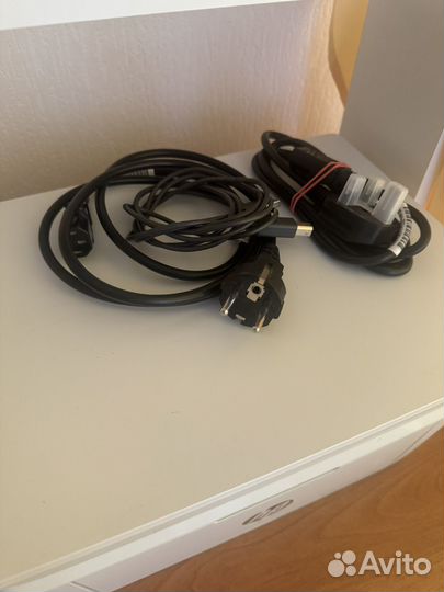 Принтер лазерный hp