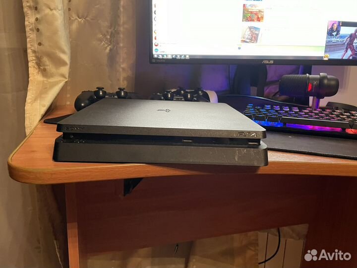 Sony playstation 4 slim 500gb +2 Геймпада
