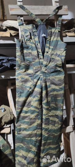 Теплый военный комбинезон новый