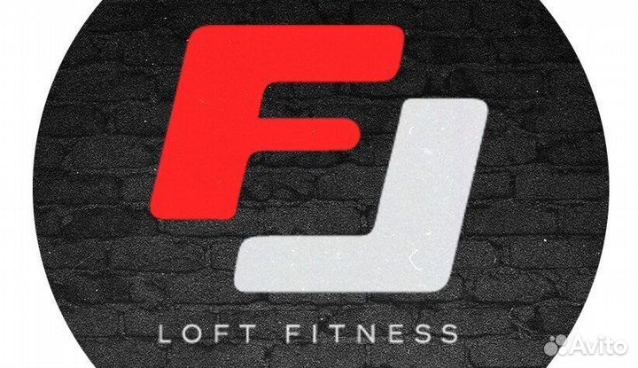 Абонемент в фитнес клуб с бассейном