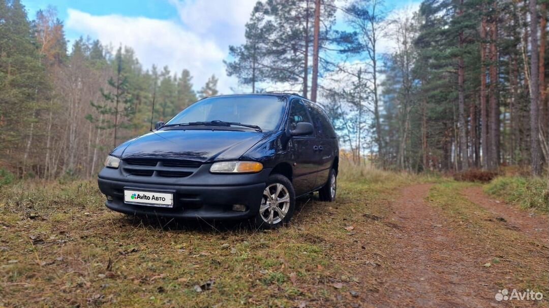 Chrysler Voyager 2.4 MT, 1996, 320 000 км