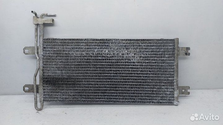 Радиатор масляный Nissan Armada 5.6 2010