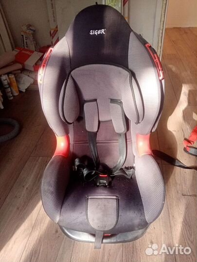 Детское автокресло