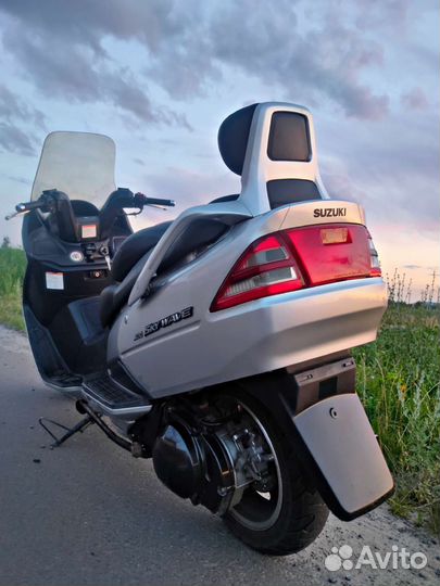 Suzuki burgman 400