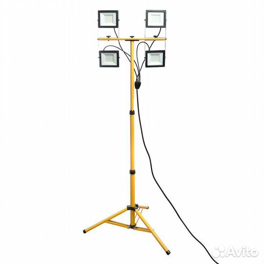 Светодиодный прожектор на штативе LL-506 4*50W