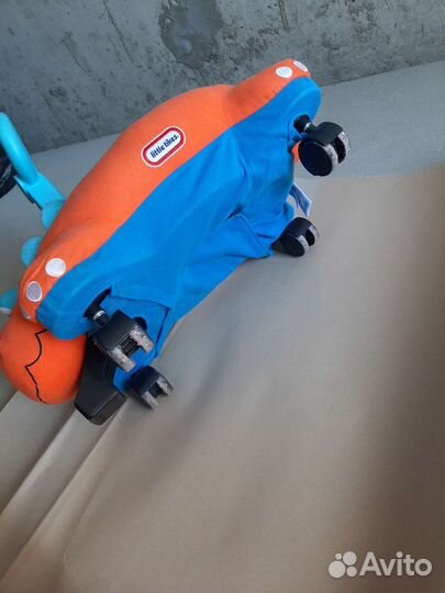 Игрушка каталка с ручкой для детей