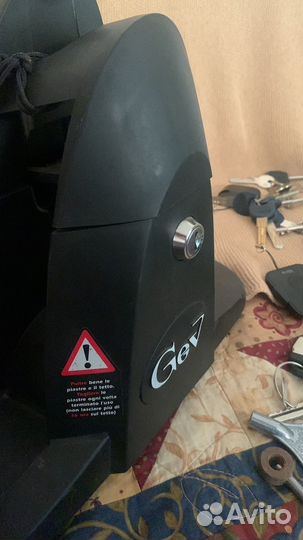 Крепления на крышу автомобиля для лыж