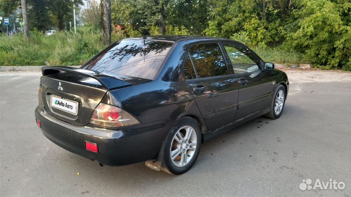 Mitsubishi Lancer 2.0 МТ, 2005, 283 700 км