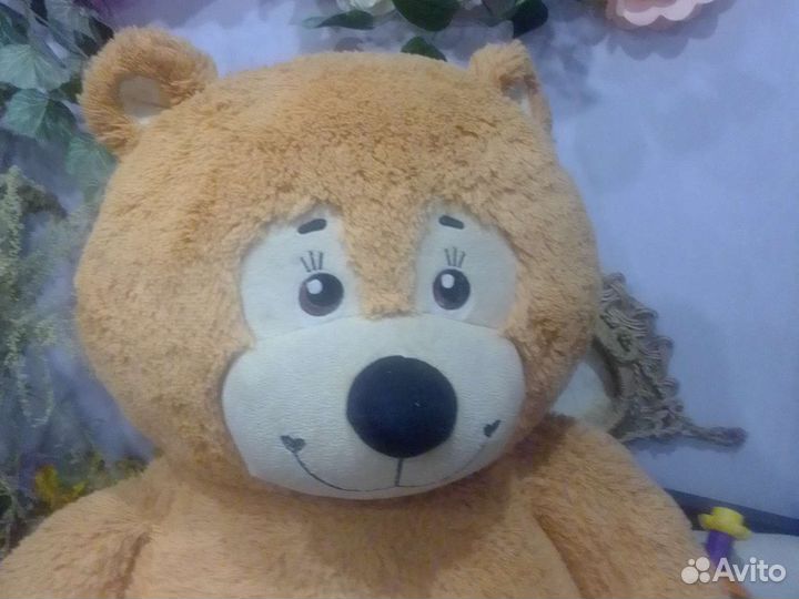 Мишка плюшевый