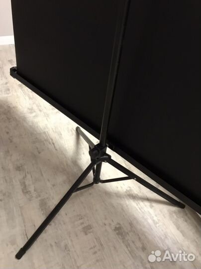 Экран для проектора на штативе бу