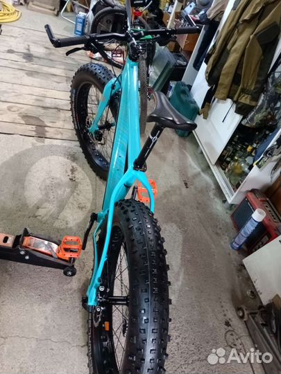 Велосипед горный Cannondale Fat caad 3