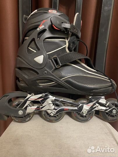 Роликовые коньки