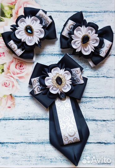 Школьный набор (брошь-галстук и бантики)