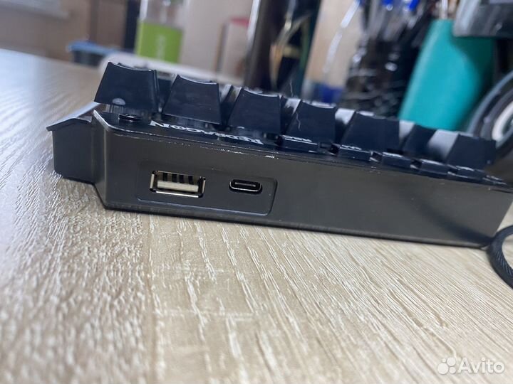 Игровая механическая клавиатура