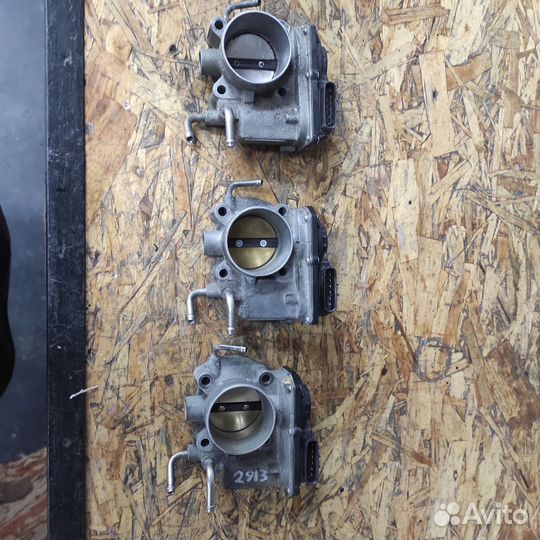 Дроссельная заслонка