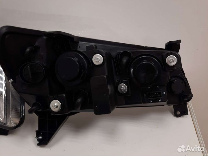 Левая фара geely emgrand ec7