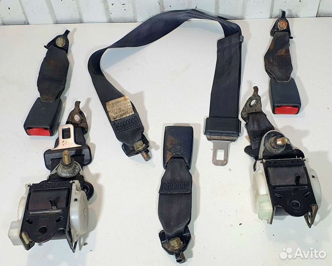 Комплект задних ремней безопасности Honda Orthia