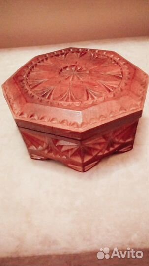Шкатулка дерево,резная СССР