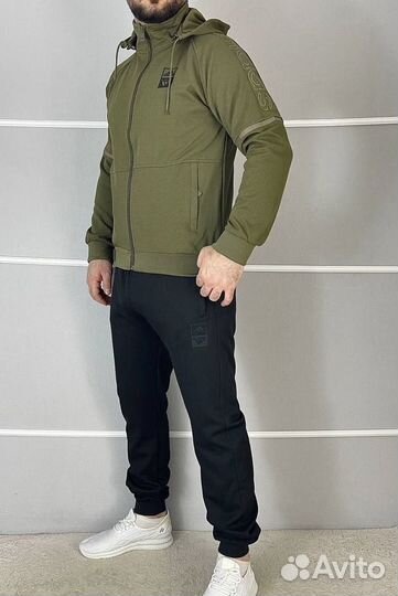 Adidas спортивный костюм